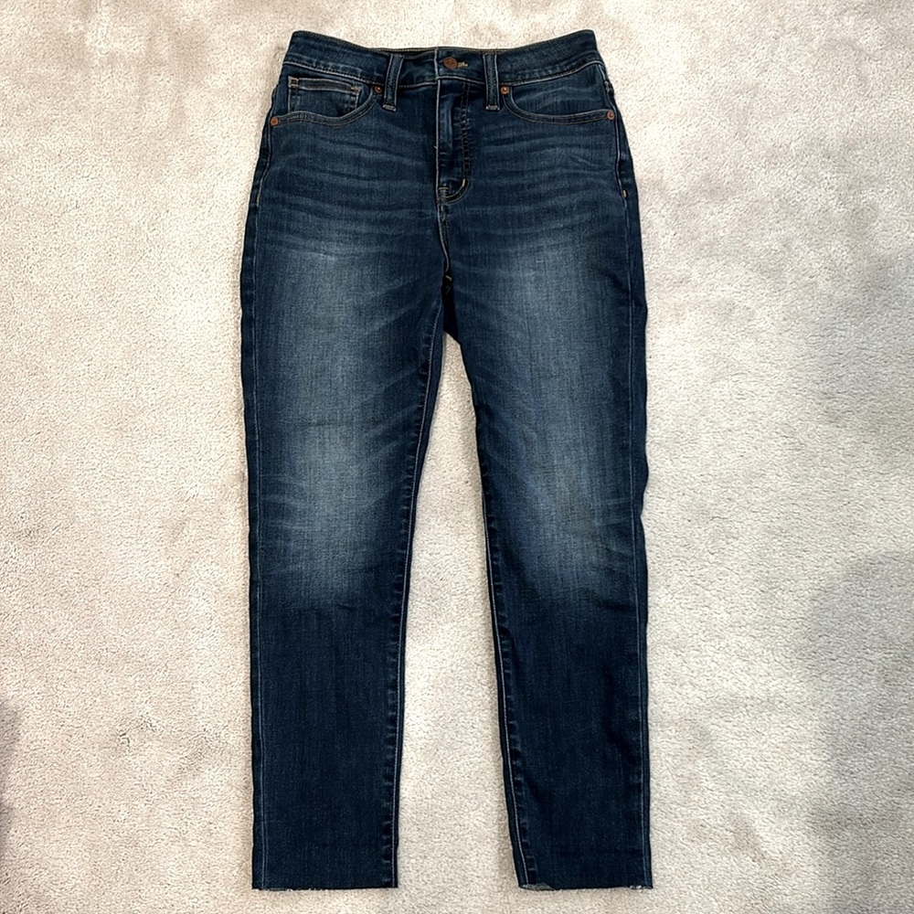 Madewell- curvy high rise dark wash skinny jeans